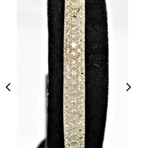 14k White Gold Diamond Hinged Clasp Bracelet TW13.0g